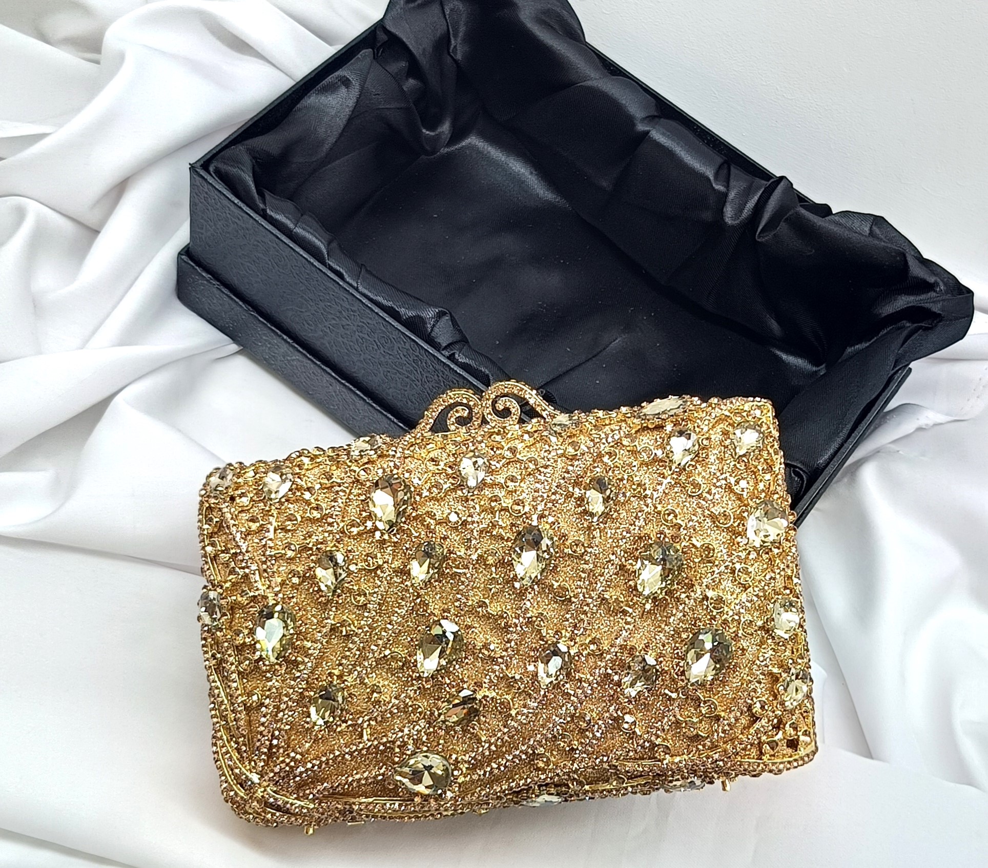 Premium ladies party purse